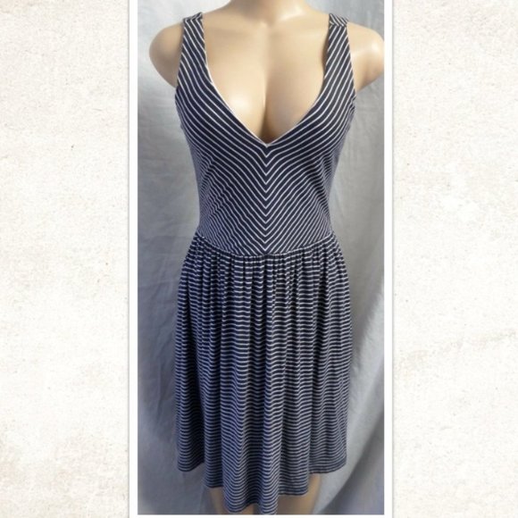 "ANN TAYLOR LOFT" BLUE STRIPED CAREER CASUAL OPEN BACK SEXY DRESS SIZE: XS NWT - Picture 2 of 3